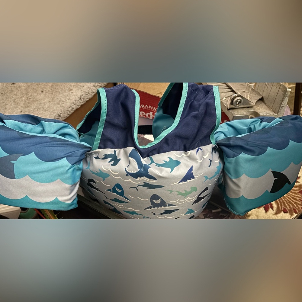 Paddle Pals Child flotation device, shark design